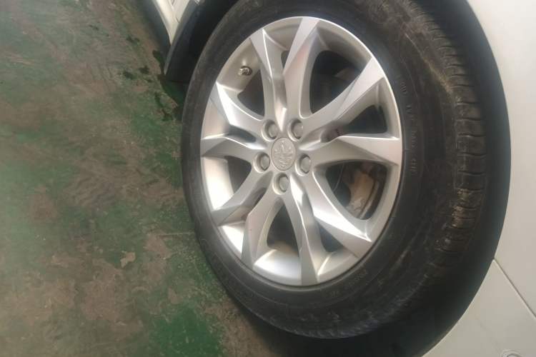 Used Peugeot 508 2011 2.3L Automatic Flagship Edition Right Front Wheel Hub