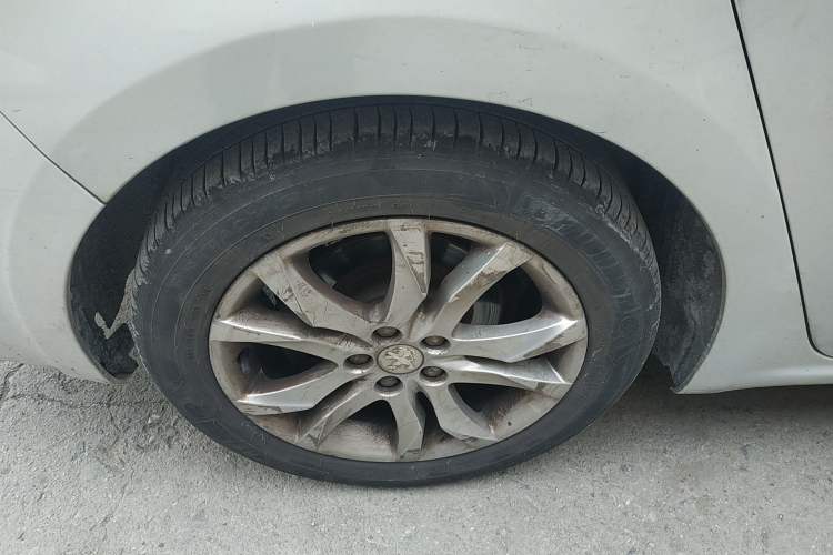 Used Peugeot 508 2011 2.3L Automatic Flagship Edition Right Rear Wheel Hub