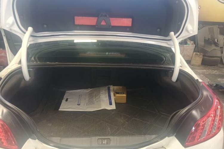 Used Peugeot 508 2011 2.3L Automatic Flagship Edition Trunk