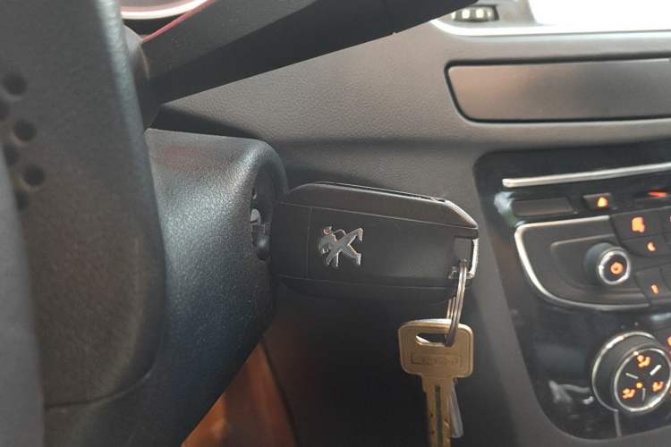 Used Peugeot 508 2011 2.3L Automatic Luxury Edition Vehicle Key