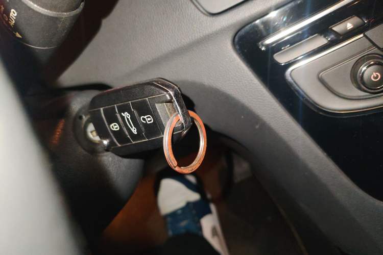 Used Peugeot 508 2011 2.3L Automatic Luxury Edition Vehicle Key