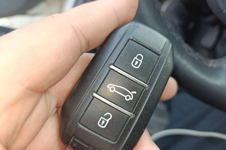 Used Peugeot 508 2011 2.3L Automatic Flagship Edition Vehicle Key
