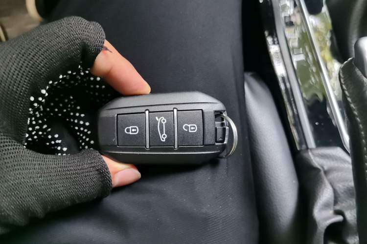 Used Peugeot 508 2011 2.3L Automatic Flagship Edition Vehicle Key