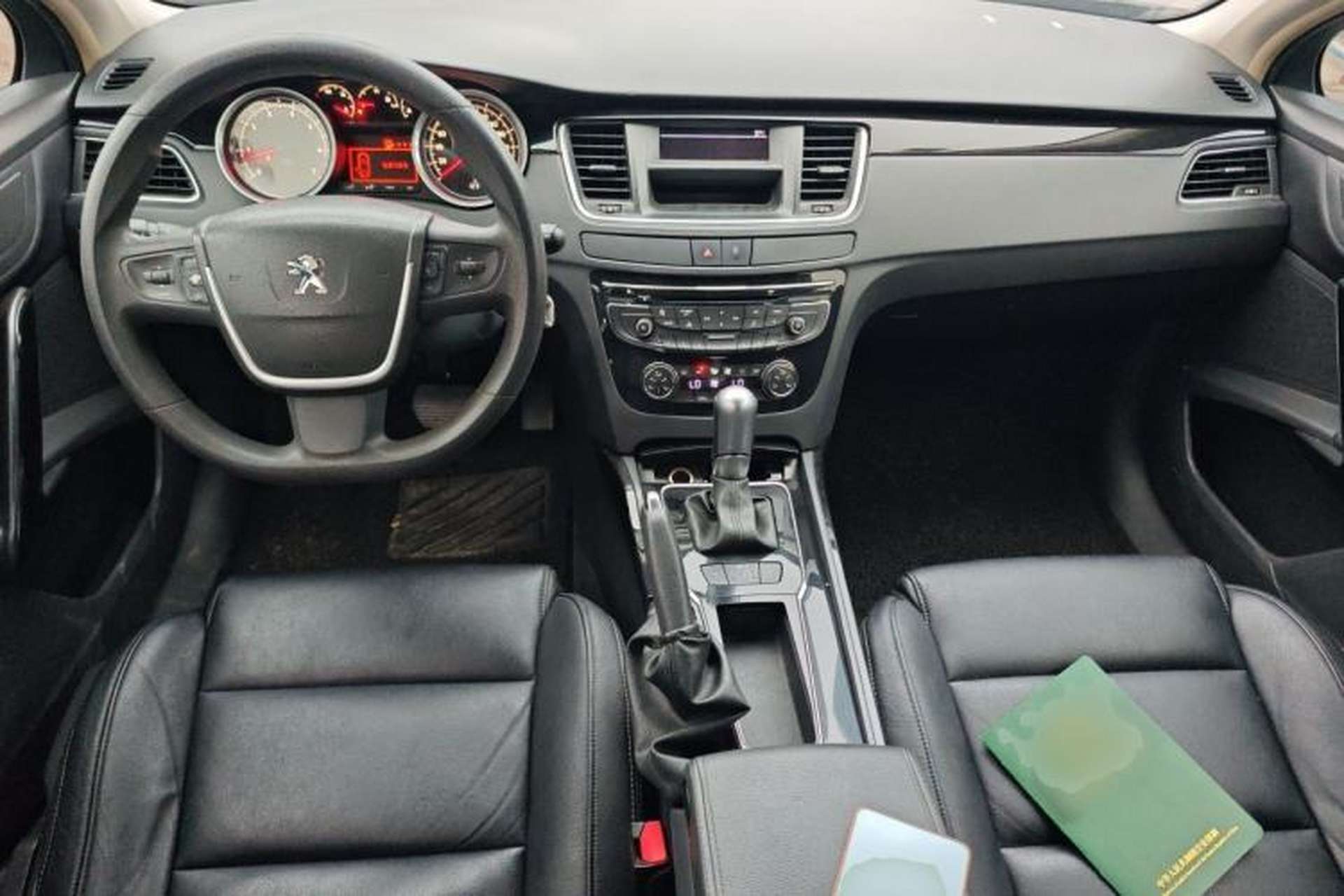 Used Peugeot 508 2012 2.0L Automatic Sunroof Classic Edition Center Console