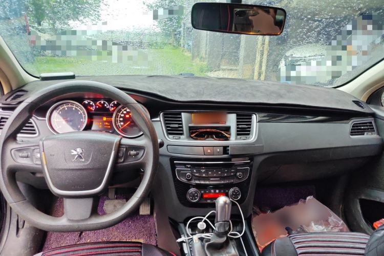 Used Peugeot 508 2012 2.0L Automatic Classic Edition Center Console