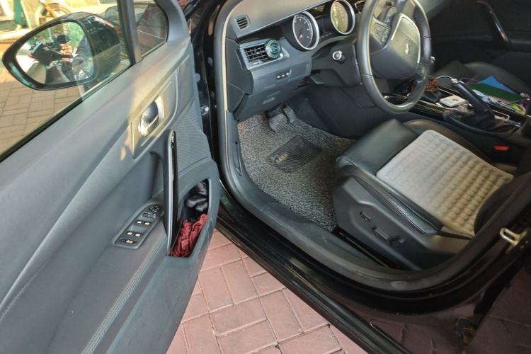 Used Peugeot 508 2012 2.0L Automatic Luxury Edition Driver Seat