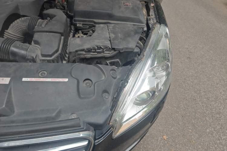 Used Peugeot 508 2012 2.3L Automatic Smart Edition Engine Bay Left