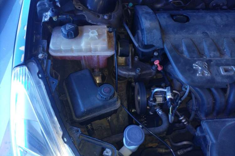 Used Peugeot 508 2012 2.0L Automatic Smart Enjoyment Version Engine Bay Right