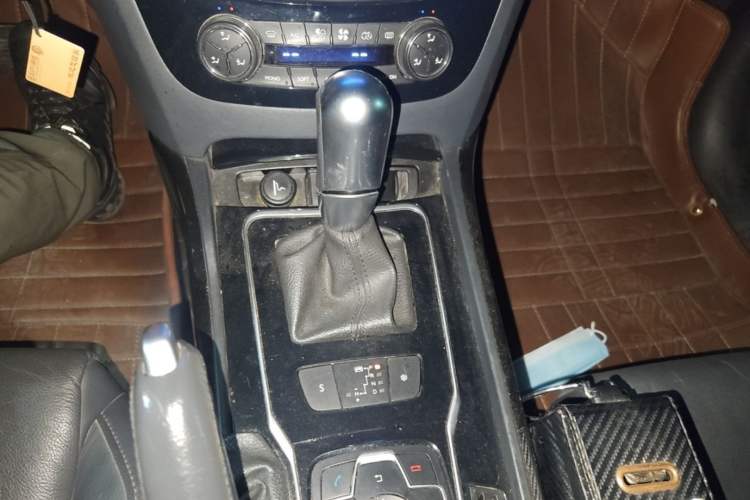 Used Peugeot 508 2012 2.3L Automatic Smart Edition Gear Lever