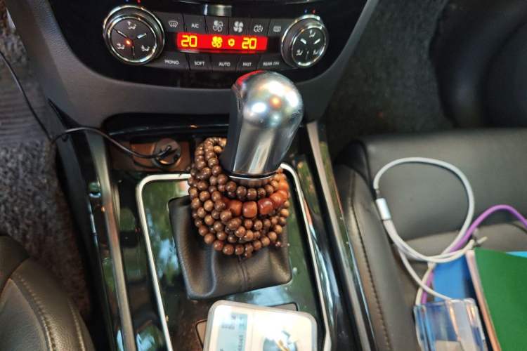 Used Peugeot 508 2012 2.0L Automatic Luxury Edition Gear Lever