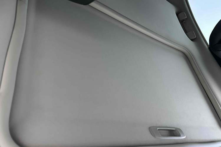 Used Peugeot 508 2012 2.0L Automatic Smart Enjoyment Version Headliner