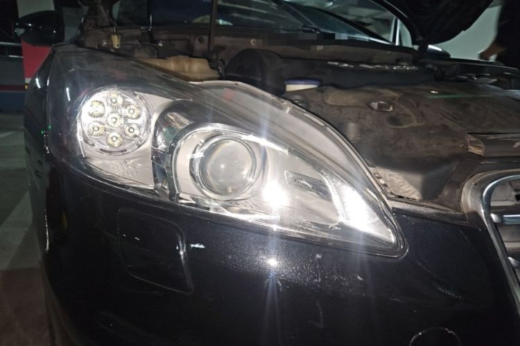 Used Peugeot 508 2012 2.3L Automatic Smart Edition Right Front Headlight