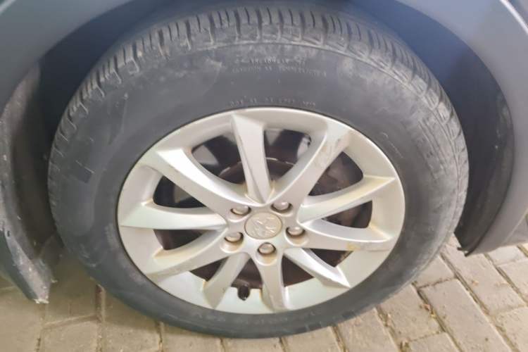 Used Peugeot 508 2012 2.0L Automatic Smart Enjoyment Version Right Front Wheel Hub