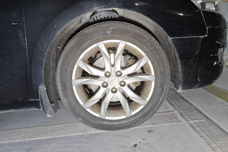 Used Peugeot 508 2012 2.0L Automatic Smart Enjoyment Version Right Front Wheel Hub
