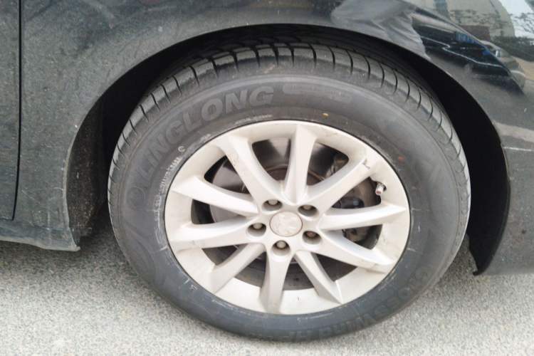 Used Peugeot 508 2012 2.0L Automatic Sunroof Classic Edition Right Front Wheel Hub