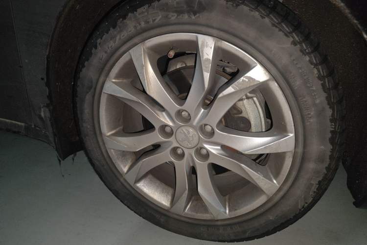 Used Peugeot 508 2012 2.0L Automatic Smart Enjoyment Version Right Front Wheel Hub