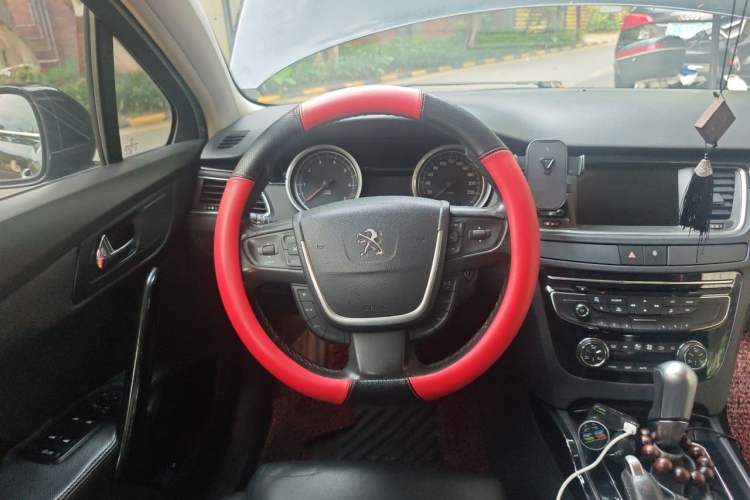 Used Peugeot 508 2012 2.0L Automatic Luxury Edition Steering Wheel