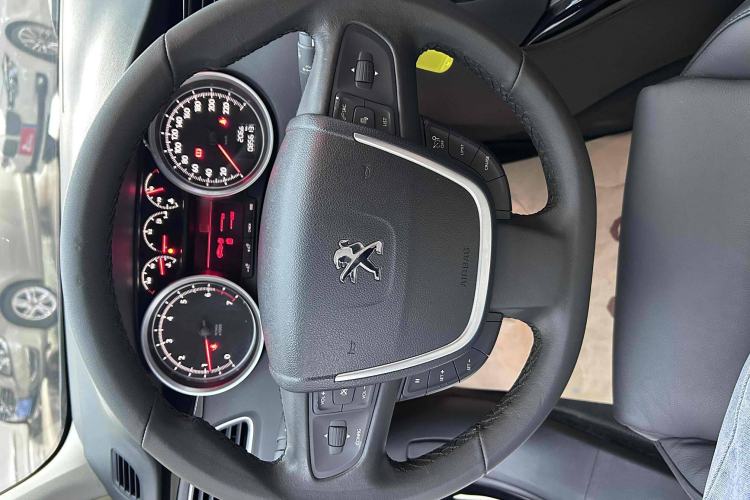 Used Peugeot 508 2012 2.0L Automatic Smart Enjoyment Version Steering Wheel