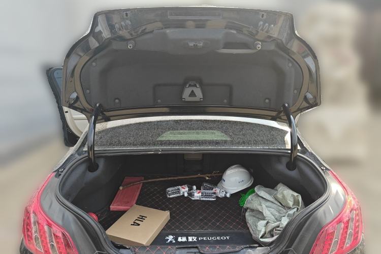 Used Peugeot 508 2012 2.0L Automatic Smart Enjoyment Version Trunk