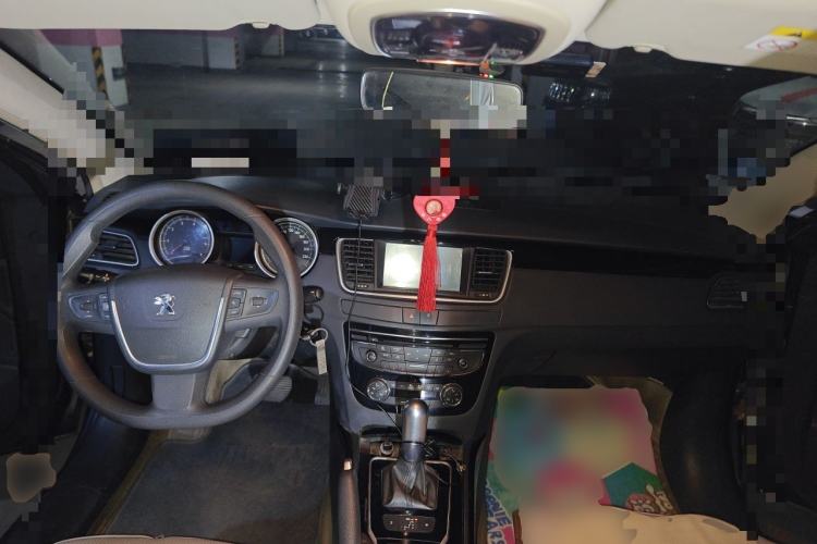 Used Peugeot 508 2012 2.0L Automatic Classic Edition Center Console