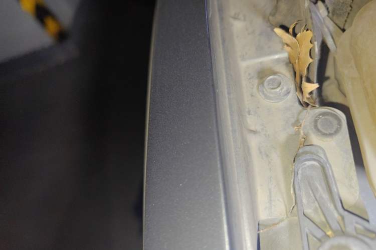 Used Peugeot 508 2012 2.0L Automatic Classic Edition Engine Bay Right