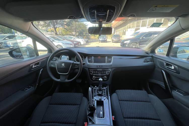 Used Peugeot 508 2012 2.0L Automatic Classic Edition Gear Lever