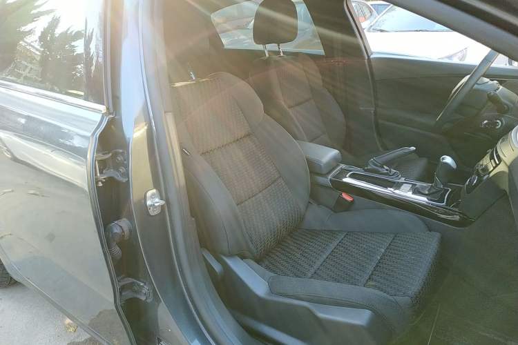 Used Peugeot 508 2012 2.0L Automatic Classic Edition Right Front Seat