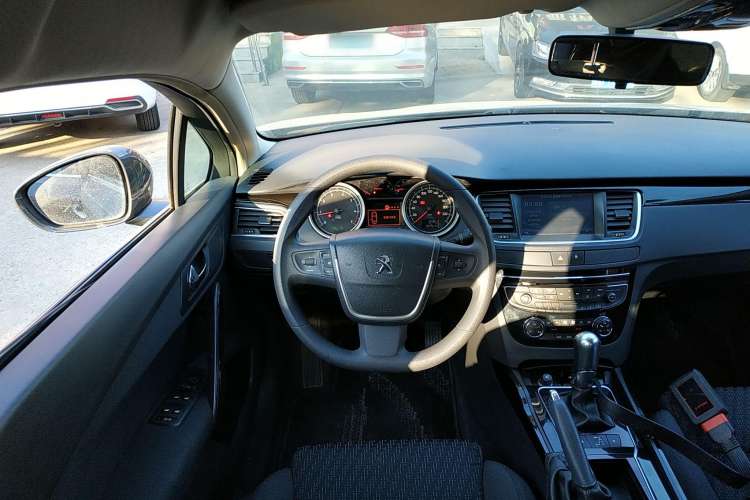 Used Peugeot 508 2012 2.0L Automatic Classic Edition Steering Wheel