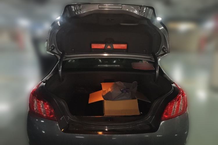 Used Peugeot 508 2012 2.0L Automatic Smart Enjoyment Version Trunk