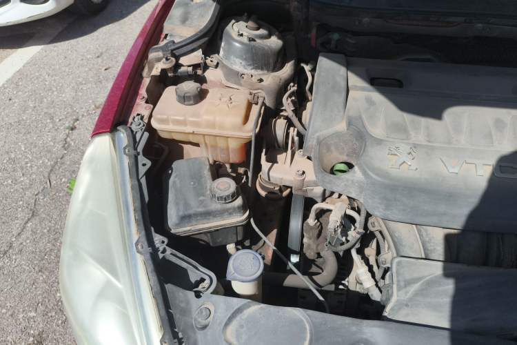 Used Peugeot 508 2012 2.3L Automatic Smart Edition Engine Bay Right