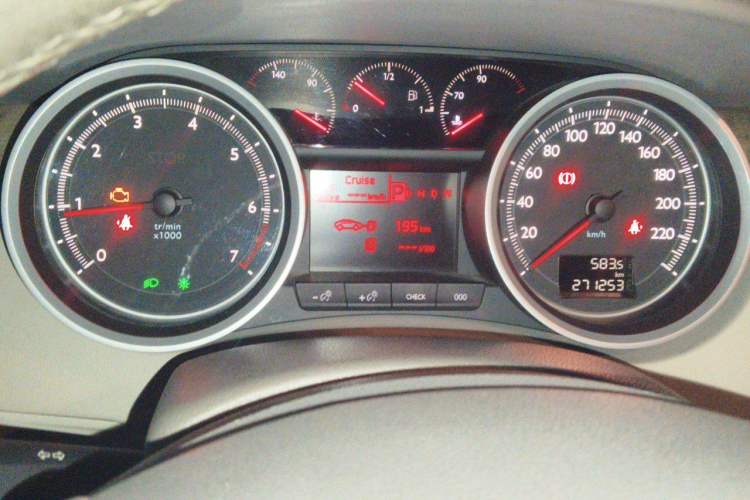 Used Peugeot 508 2012 2.0L Automatic Smart Enjoyment Version Odometer Close Up