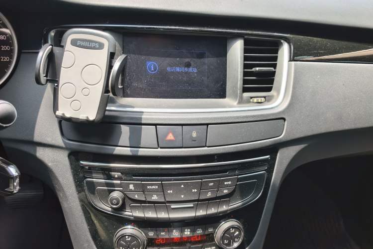 Used Peugeot 508 2012 2.0L Automatic Luxury Edition Audio And AC Panel