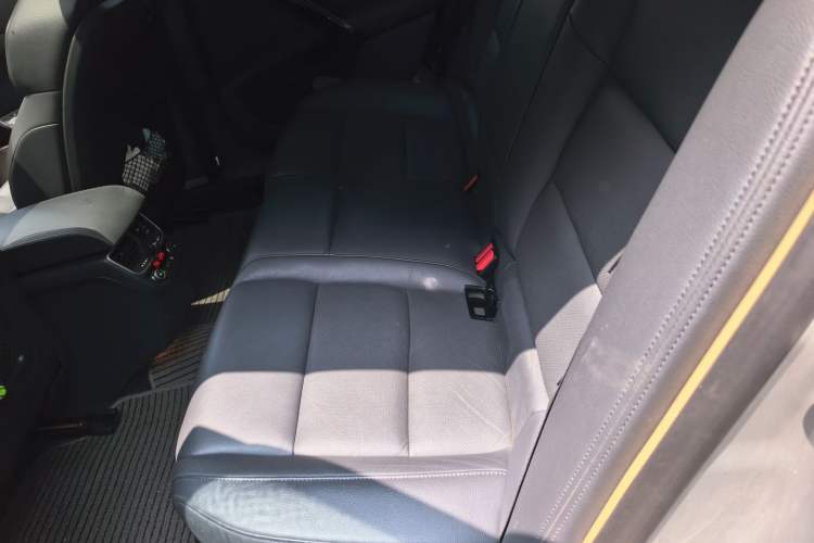 Used Peugeot 508 2012 2.0L Automatic Luxury Edition Left Rear Seat