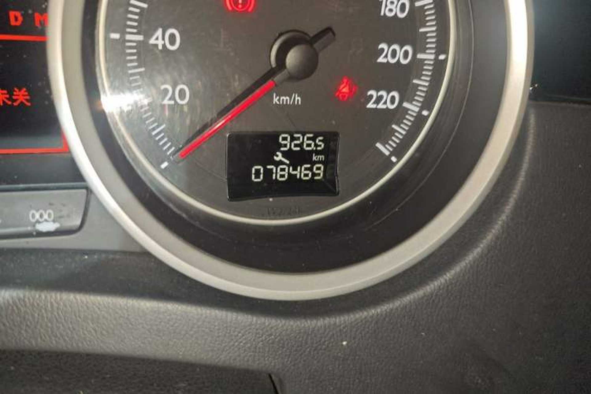 Used Peugeot 508 2012 2.0L Automatic Luxury Edition Odometer Close Up