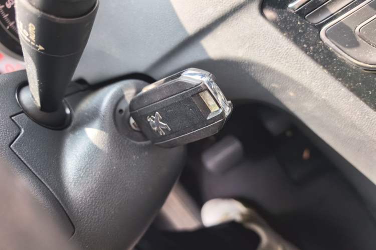 Used Peugeot 508 2012 2.0L Automatic Luxury Edition Vehicle Key