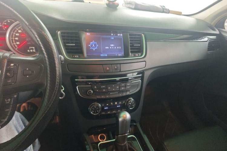 Used Peugeot 508 2012 2.3L Automatic Smart Edition Audio And AC Panel