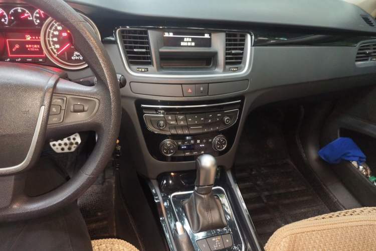 Used Peugeot 508 2012 2.0L Automatic Sunroof Classic Edition Audio And AC Panel