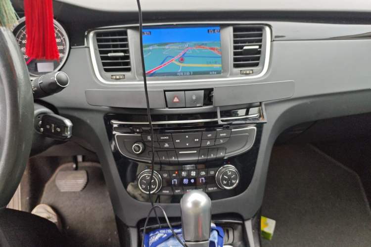 Used Peugeot 508 2012 2.0L Automatic Smart Enjoyment Version Audio And AC Panel