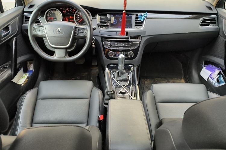 Used Peugeot 508 2012 2.0L Automatic Smart Enjoyment Version Center Console