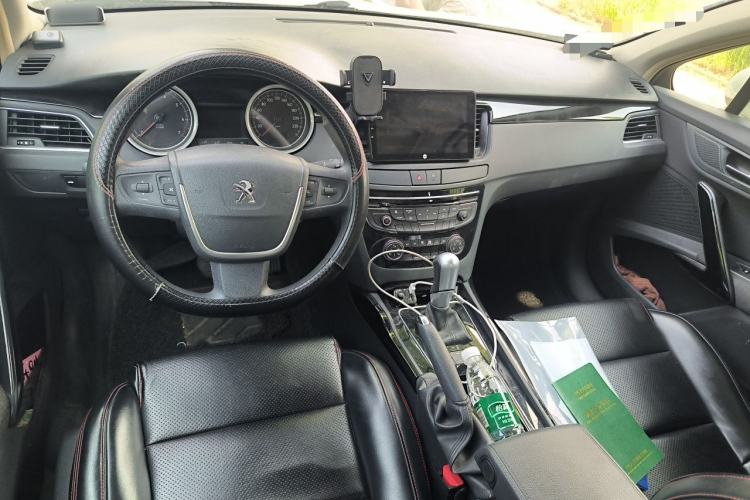Used Peugeot 508 2012 2.0L Automatic Sunroof Classic Edition Center Console
