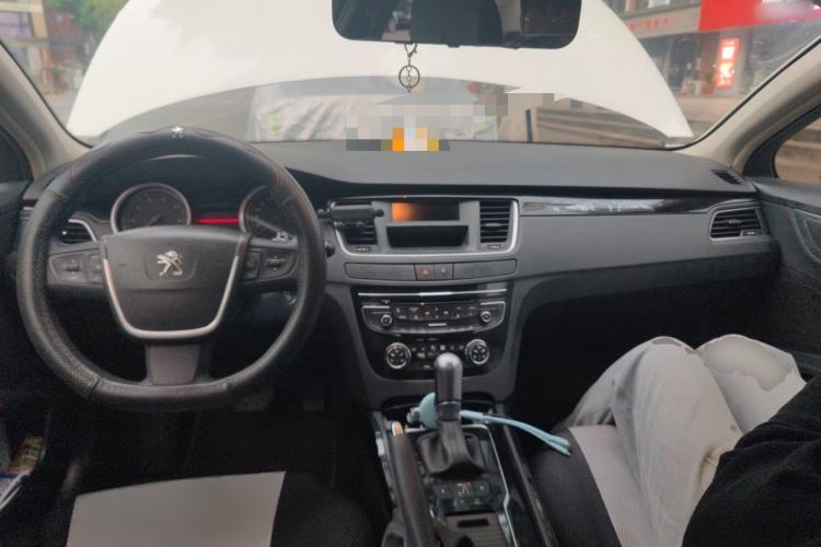 Used Peugeot 508 2012 2.0L Automatic Sunroof Classic Edition Center Console