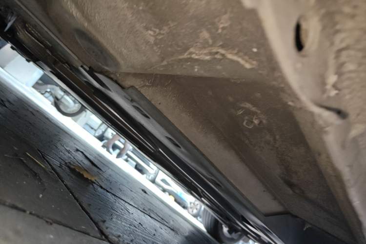 Used Peugeot 508 2012 2.3L Automatic Smart Edition Chassis Front Left