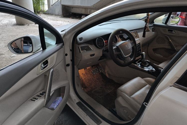 Used Peugeot 508 2012 2.0L Automatic Luxury Edition Driver Seat