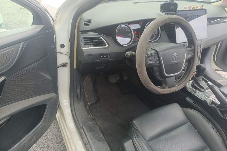 Used Peugeot 508 2012 2.0L Automatic Smart Enjoyment Version Driver Seat