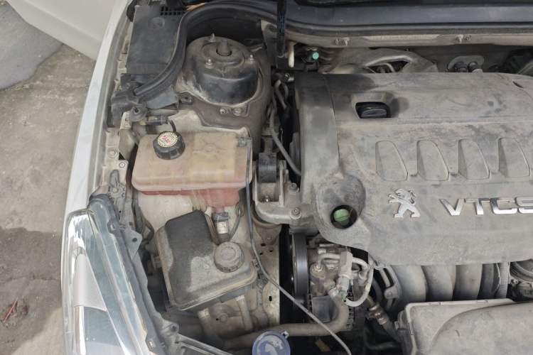 Used Peugeot 508 2012 2.3L Automatic Smart Edition Engine Bay Right