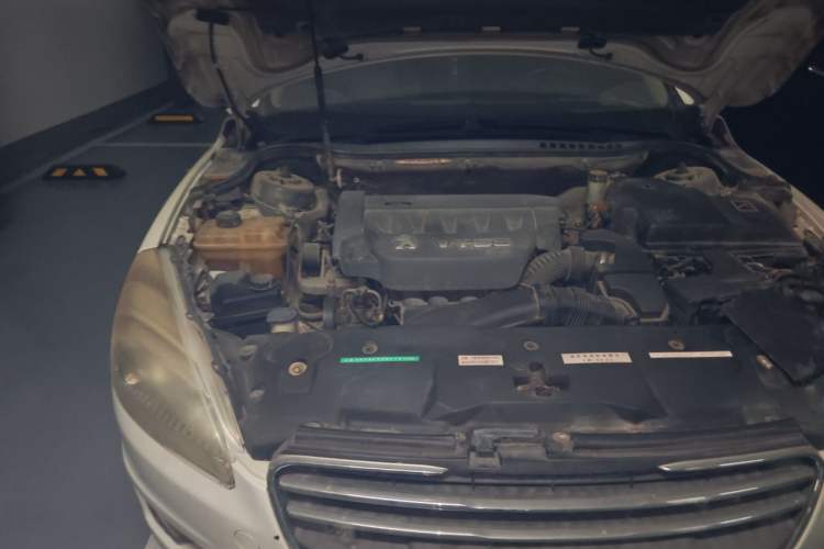 Used Peugeot 508 2012 2.3L Roland Garros Edition Engine Bay Right