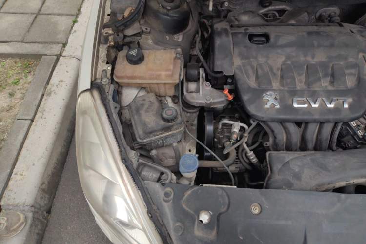 Used Peugeot 508 2012 2.0L Automatic Smart Enjoyment Version Engine Bay Right