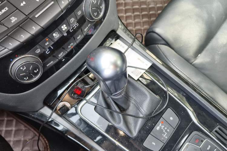 Used Peugeot 508 2012 2.0L Automatic Smart Enjoyment Version Gear Lever