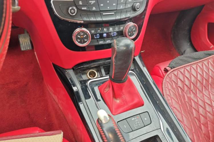 Used Peugeot 508 2012 2.0L Automatic Sunroof Classic Edition Gear Lever