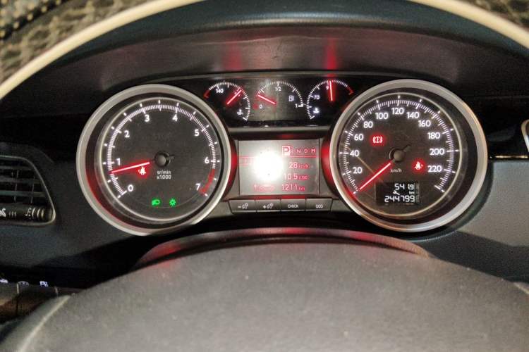 Used Peugeot 508 2012 2.0L Automatic Smart Enjoyment Version Instrument Cluster